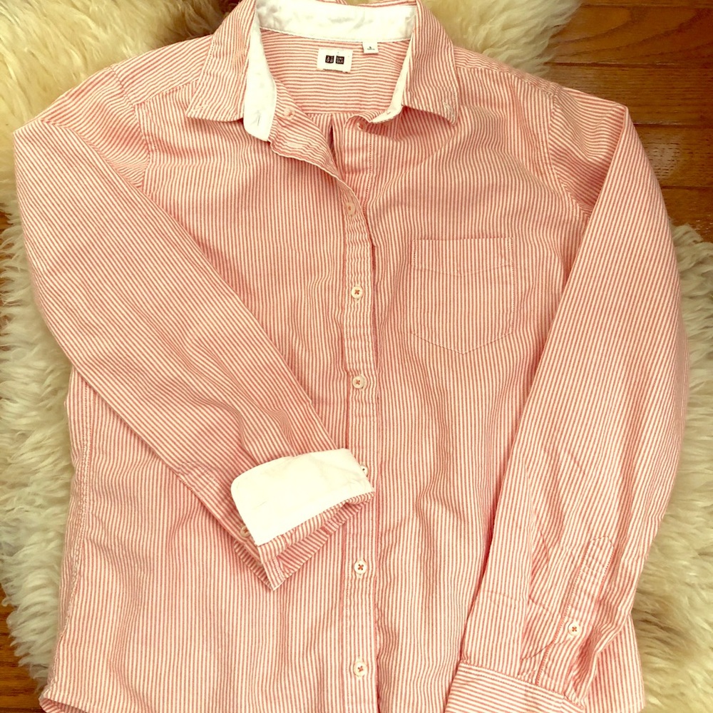 Uniqlo button-down coral striped collared shirt